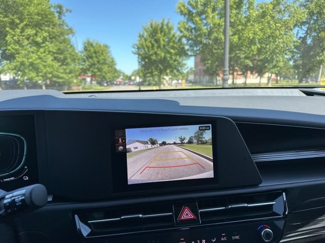 New 2026 Kia Niro LX FWD image 33
