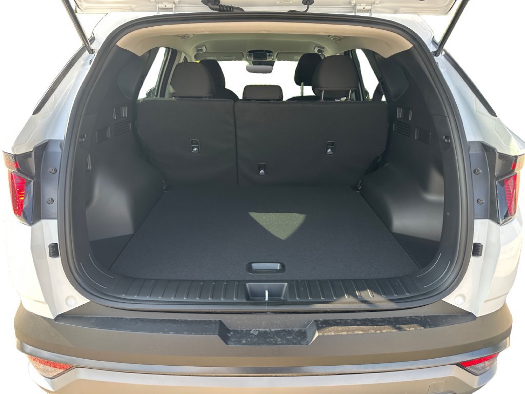 New 2026 Hyundai Tucson Blue SE FWD image 26