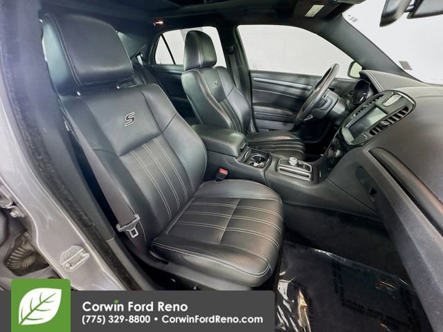 Used 2015 Chrysler 300 S w/ 300S Premium Group image 30