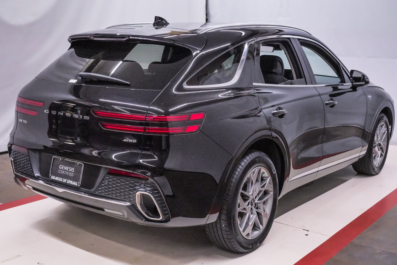 Certified 2025 Genesis GV70 2.5T image 6