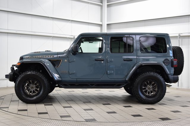 Used 2024 Jeep Wrangler Unlimited Rubicon 392 image 4