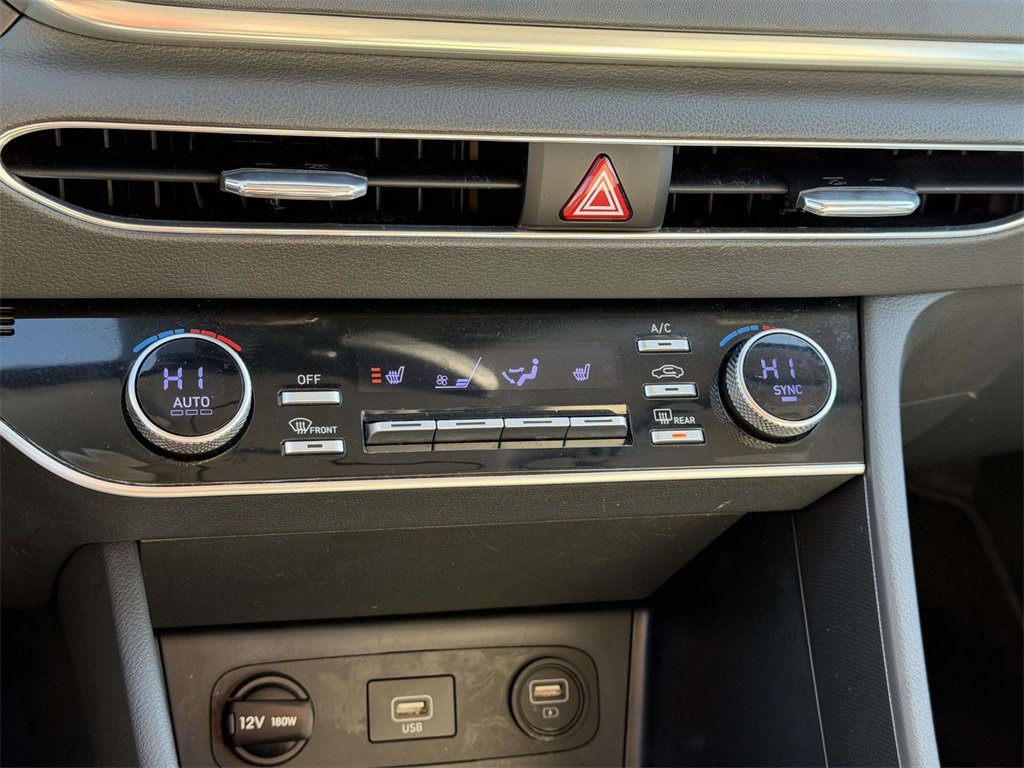 Used 2023 Hyundai Sonata SEL w/ Preferred Accessory Package image 5