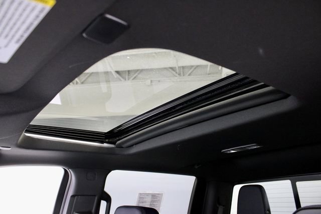 Used 2025 Chevrolet Silverado 1500 High Country w/ Technology Package image 25