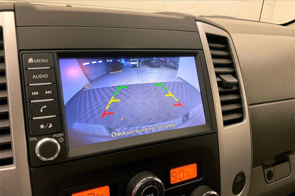 Certified 2020 Nissan Frontier SV w/ Midnight Edition Floor Mats image 22