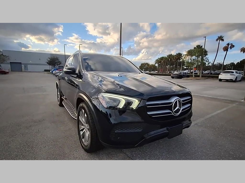 Used 2020 Mercedes-Benz GLE 450 4MATIC w/ Premium Package image 39