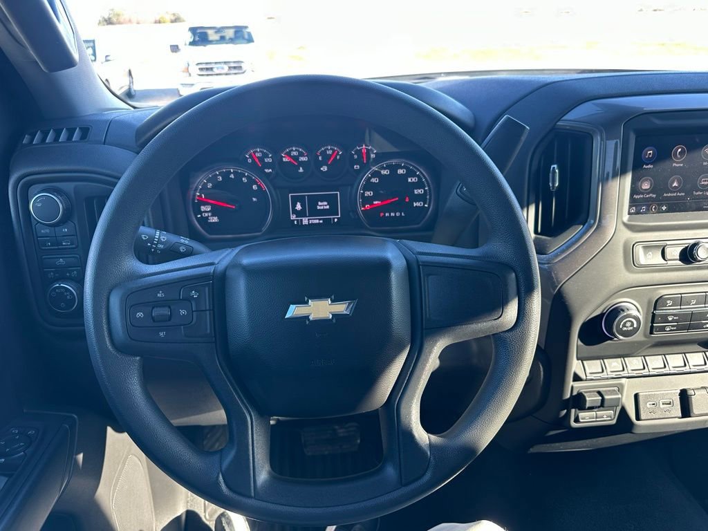 Used 2023 Chevrolet Silverado 1500 Custom image 14
