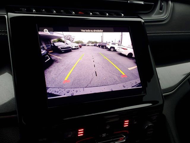 Used 2023 Jeep Grand Cherokee L Laredo RWD image 27