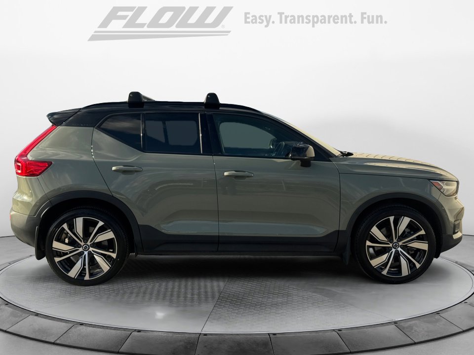 Used 2021 Volvo XC40 P8 Recharge w/ Advanced Package image 10