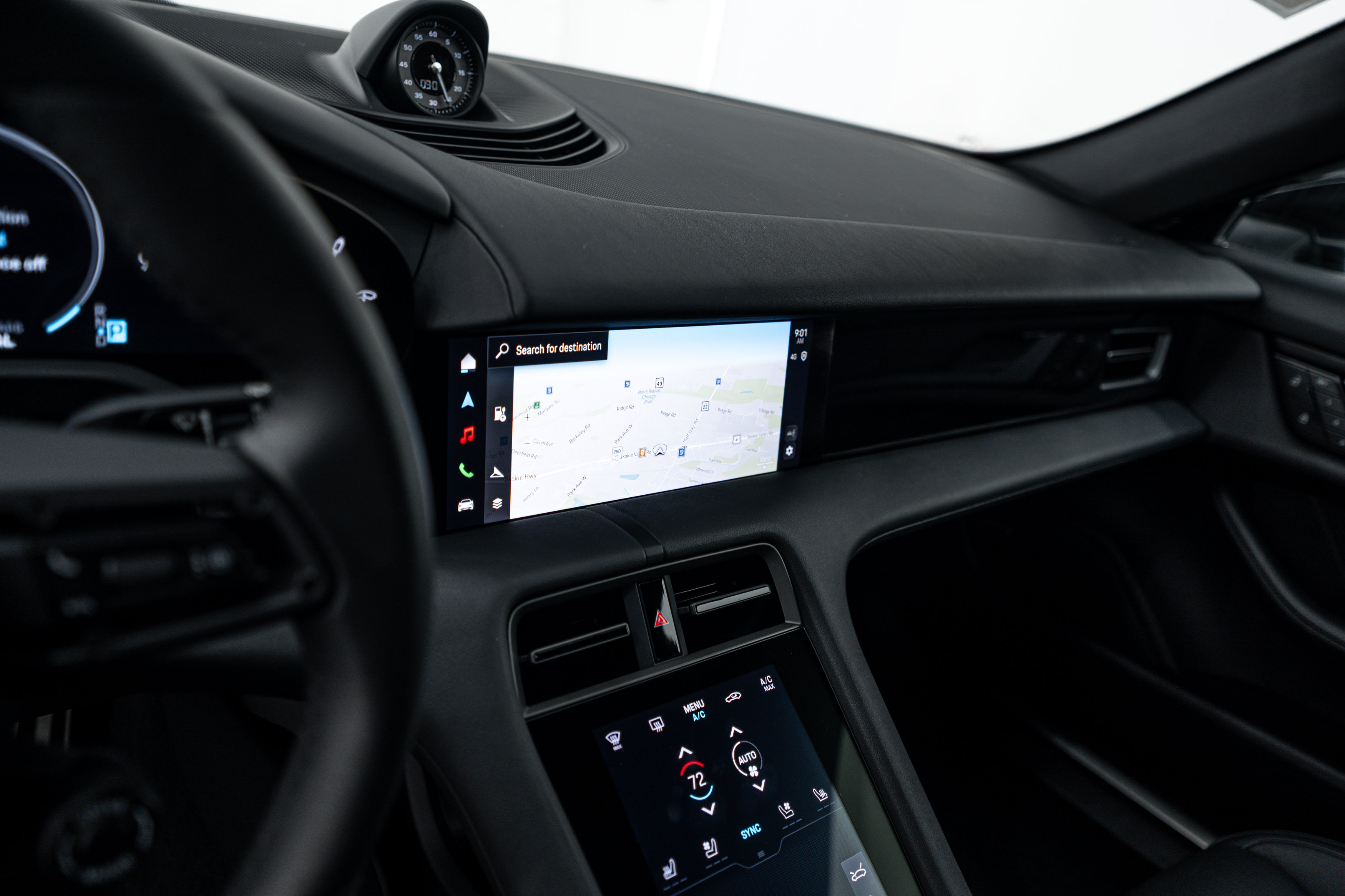 Certified 2025 Porsche Taycan 4S AWD/4WD image 16