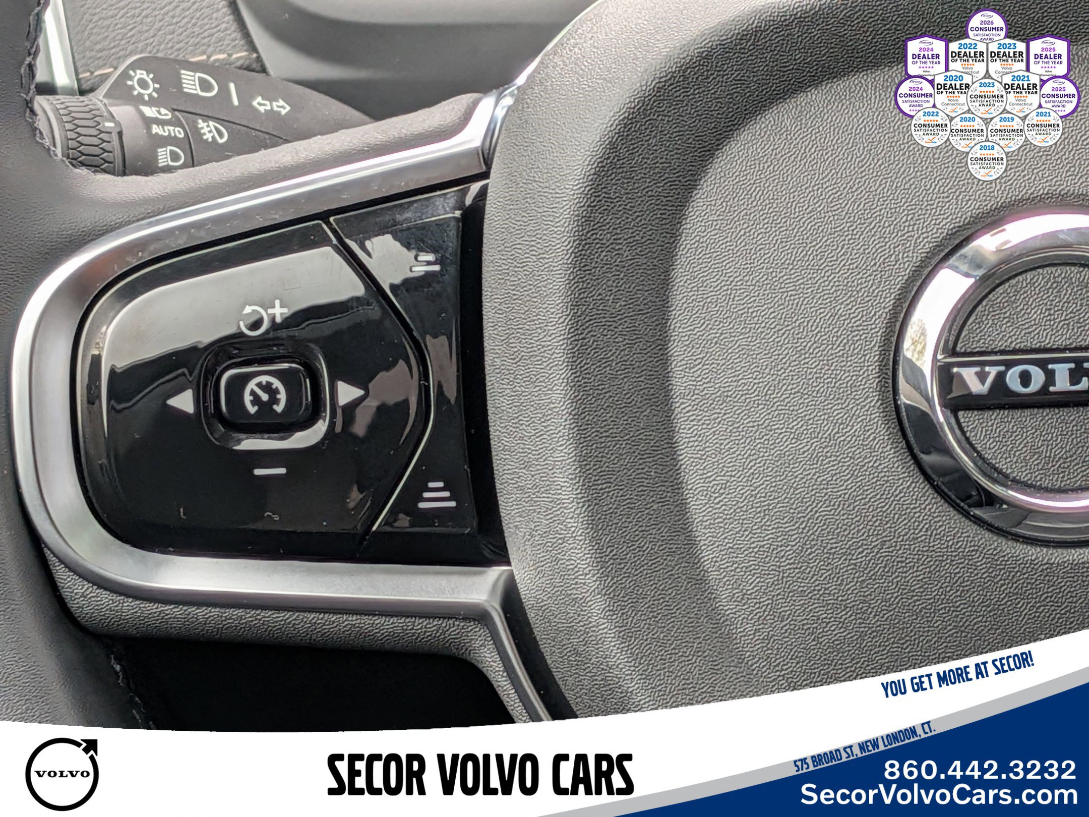 Used 2024 Volvo XC90 T8 Ultimate image 17