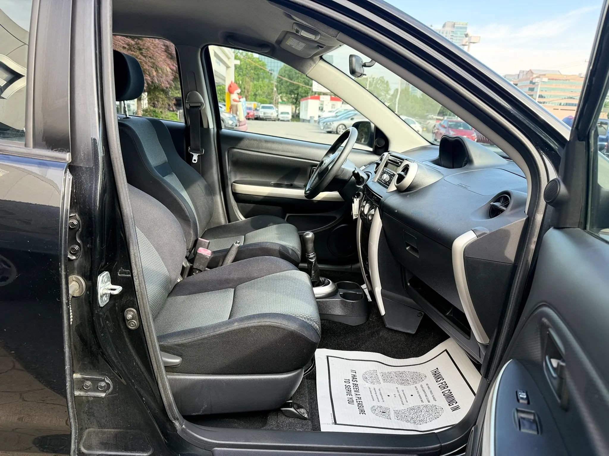Used 2006 Scion xA FWD image 27