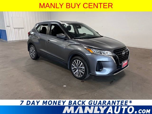 Used 2023 Nissan Kicks SV
