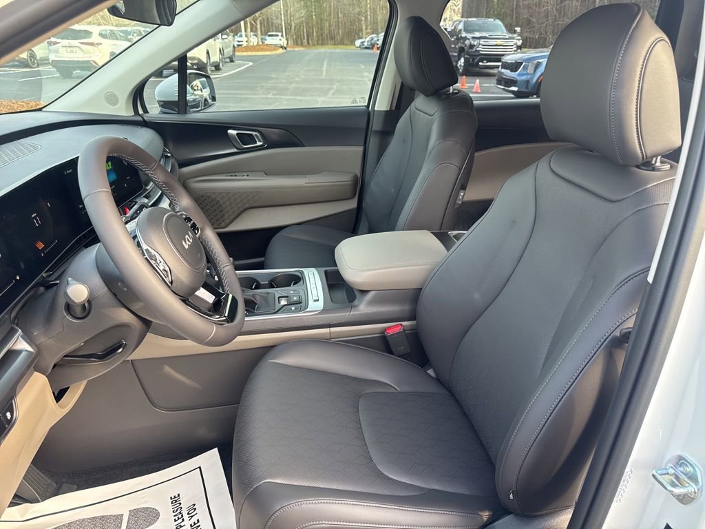 New 2026 Kia Carnival image 10