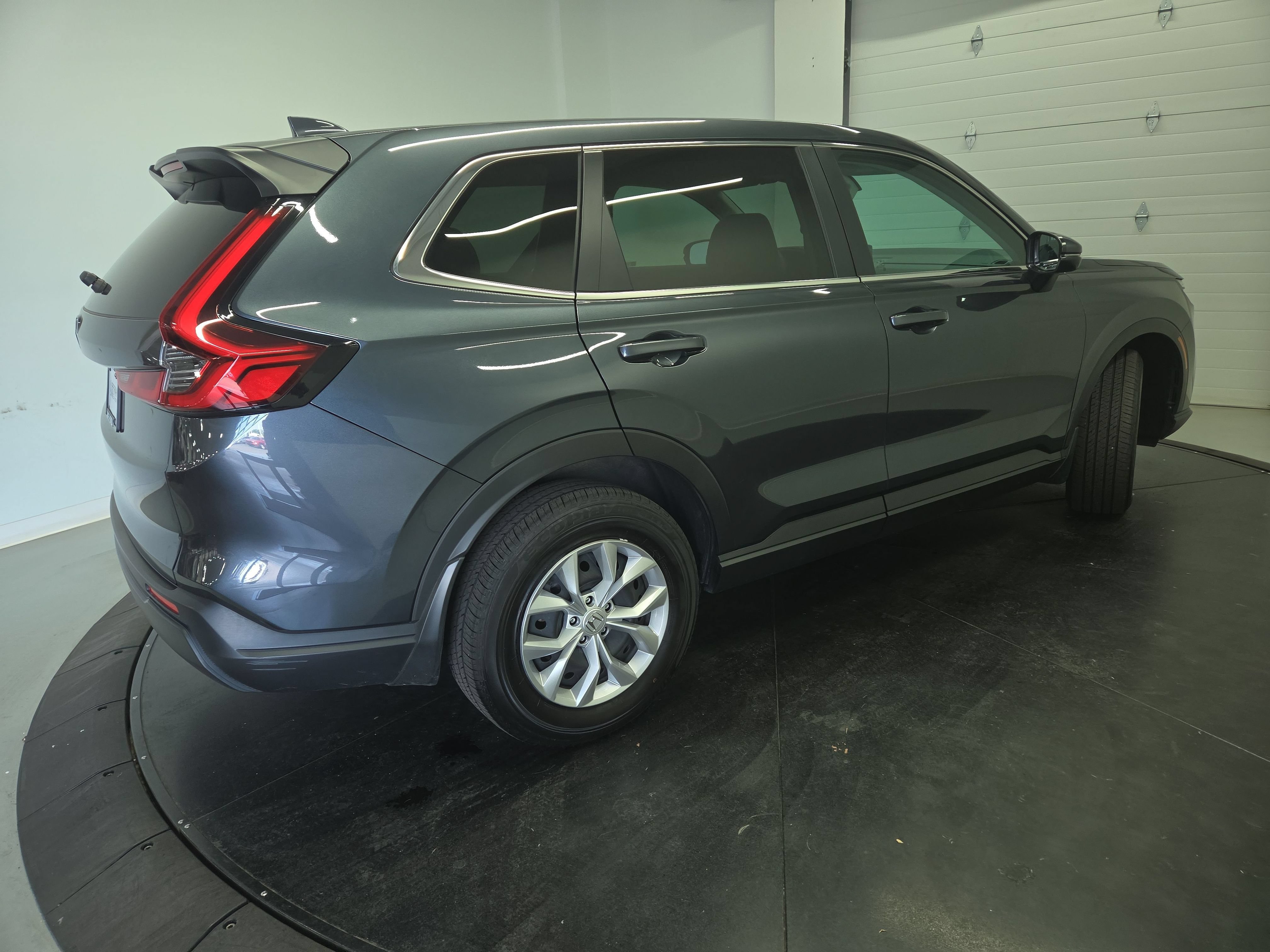 Used 2026 Honda CR-V LX image 9