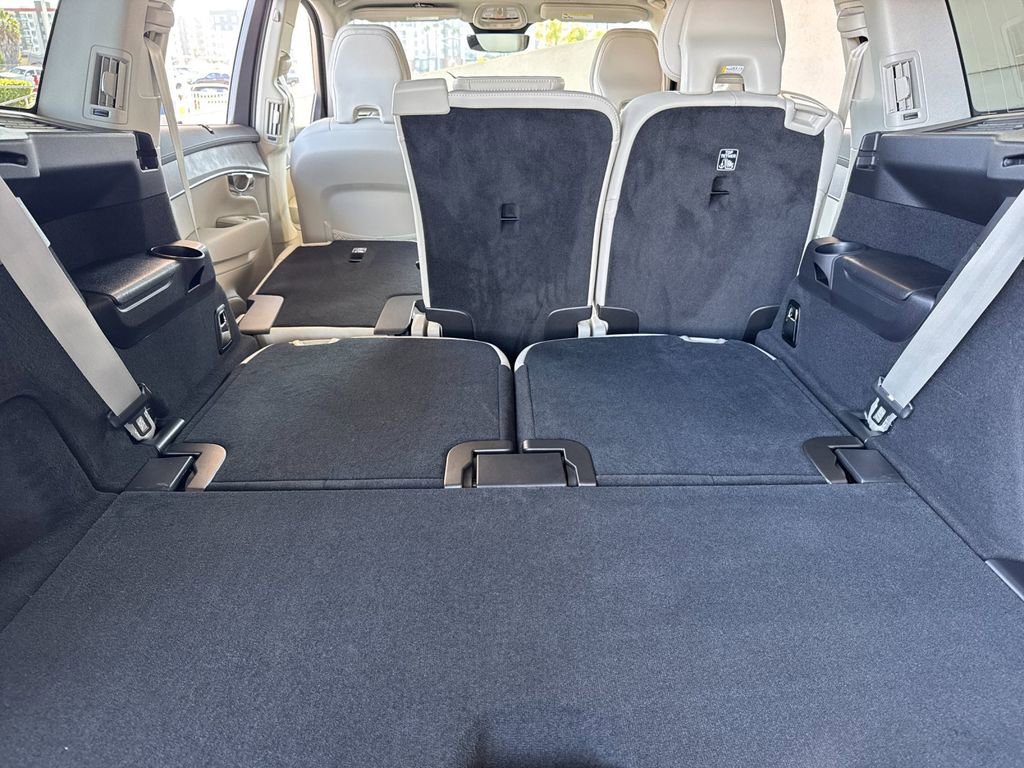 New 2026 Volvo XC90 B6 Ultra image 15