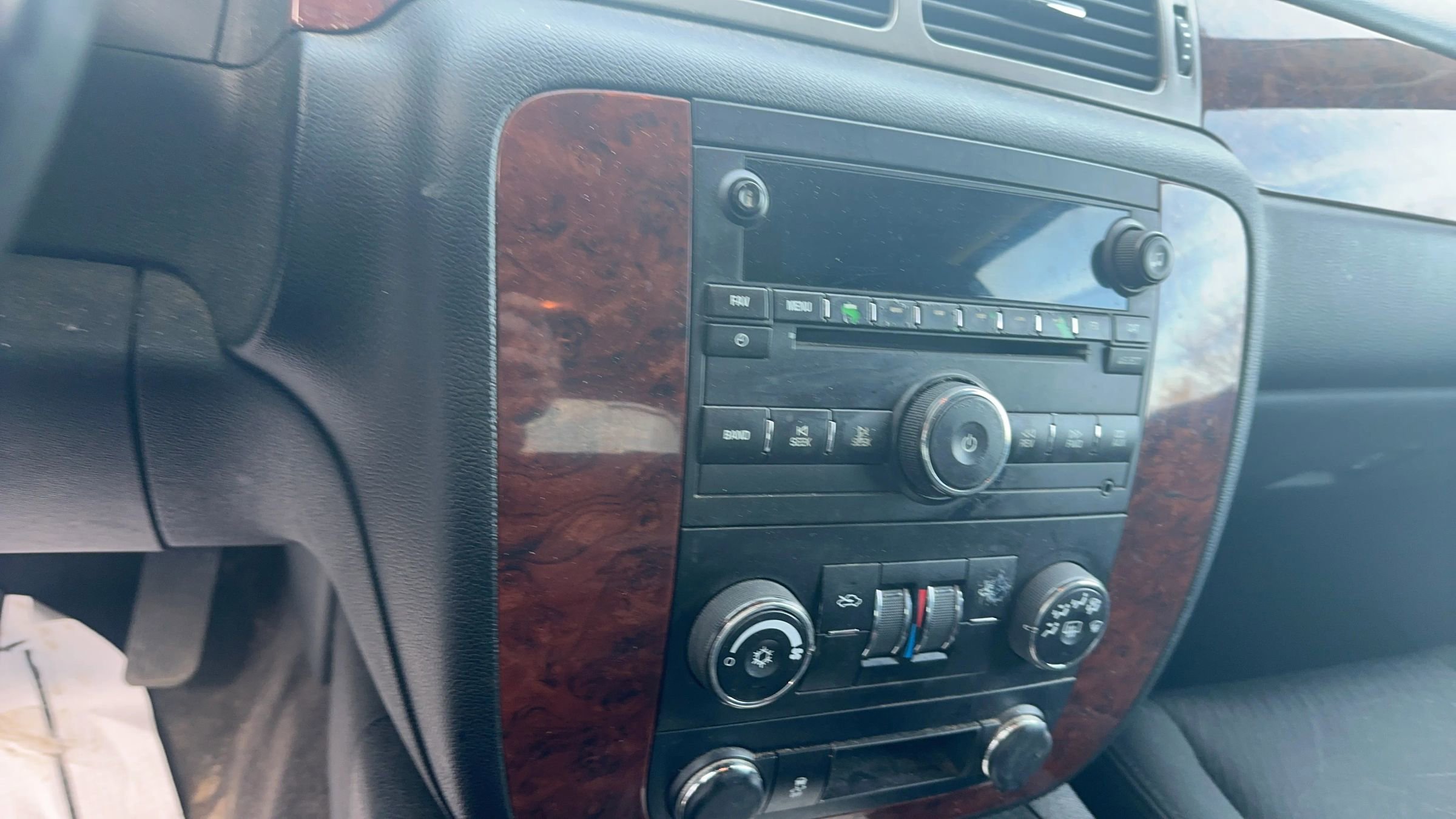 Used 2012 Chevrolet Avalanche LS w/ All-Star Edition image 8