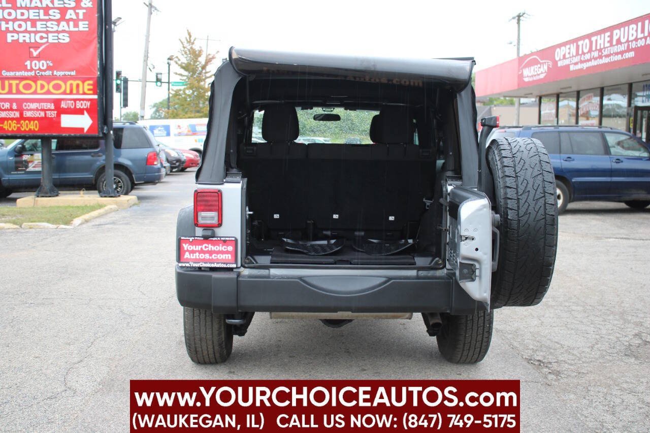 Used 2016 Jeep Wrangler Unlimited Sport AWD/4WD image 10