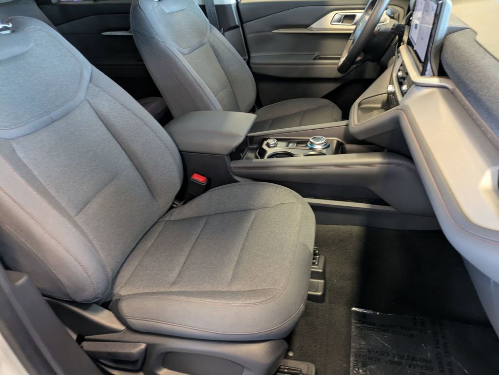 New 2026 Ford Explorer Active image 21