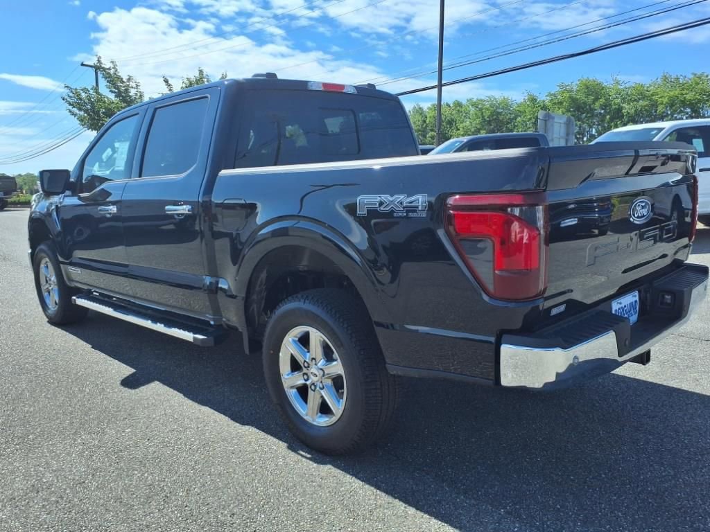 New 2025 Ford F150 XLT w/ Equipment Group 302A MID image 7