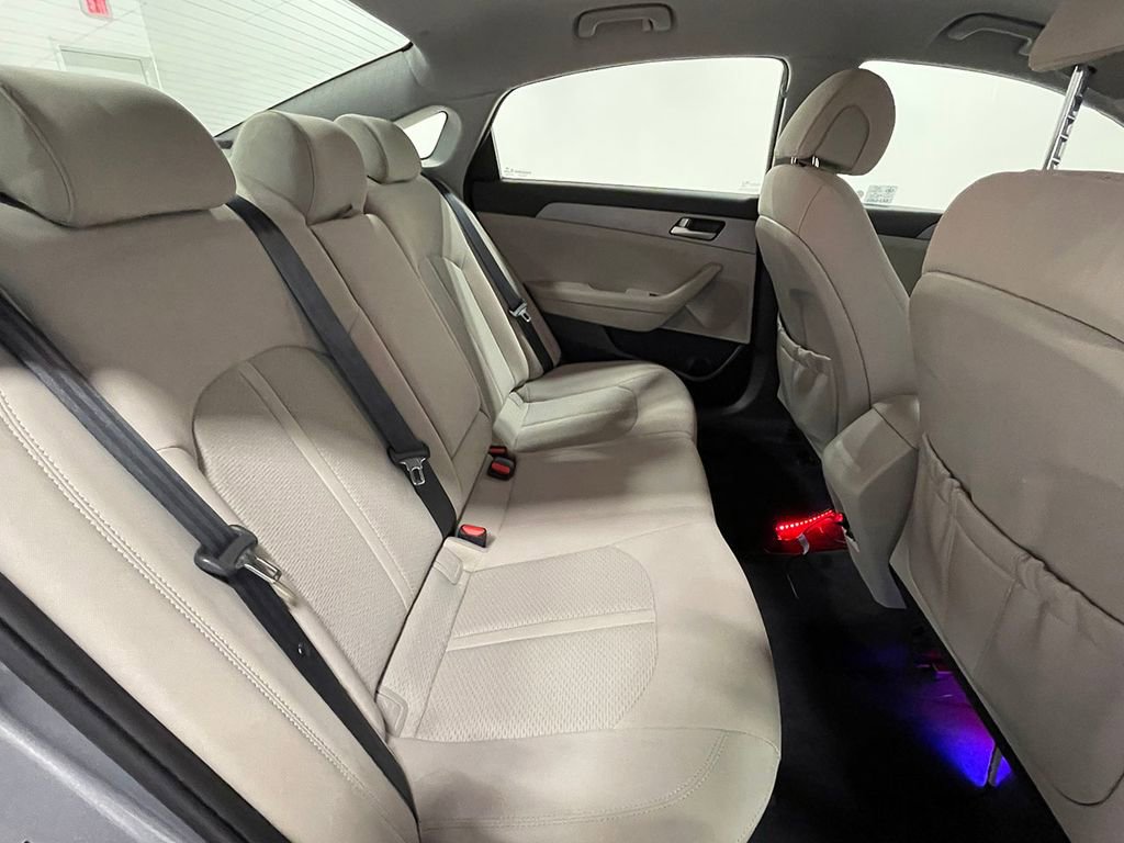 Used 2017 Hyundai Sonata SE image 23