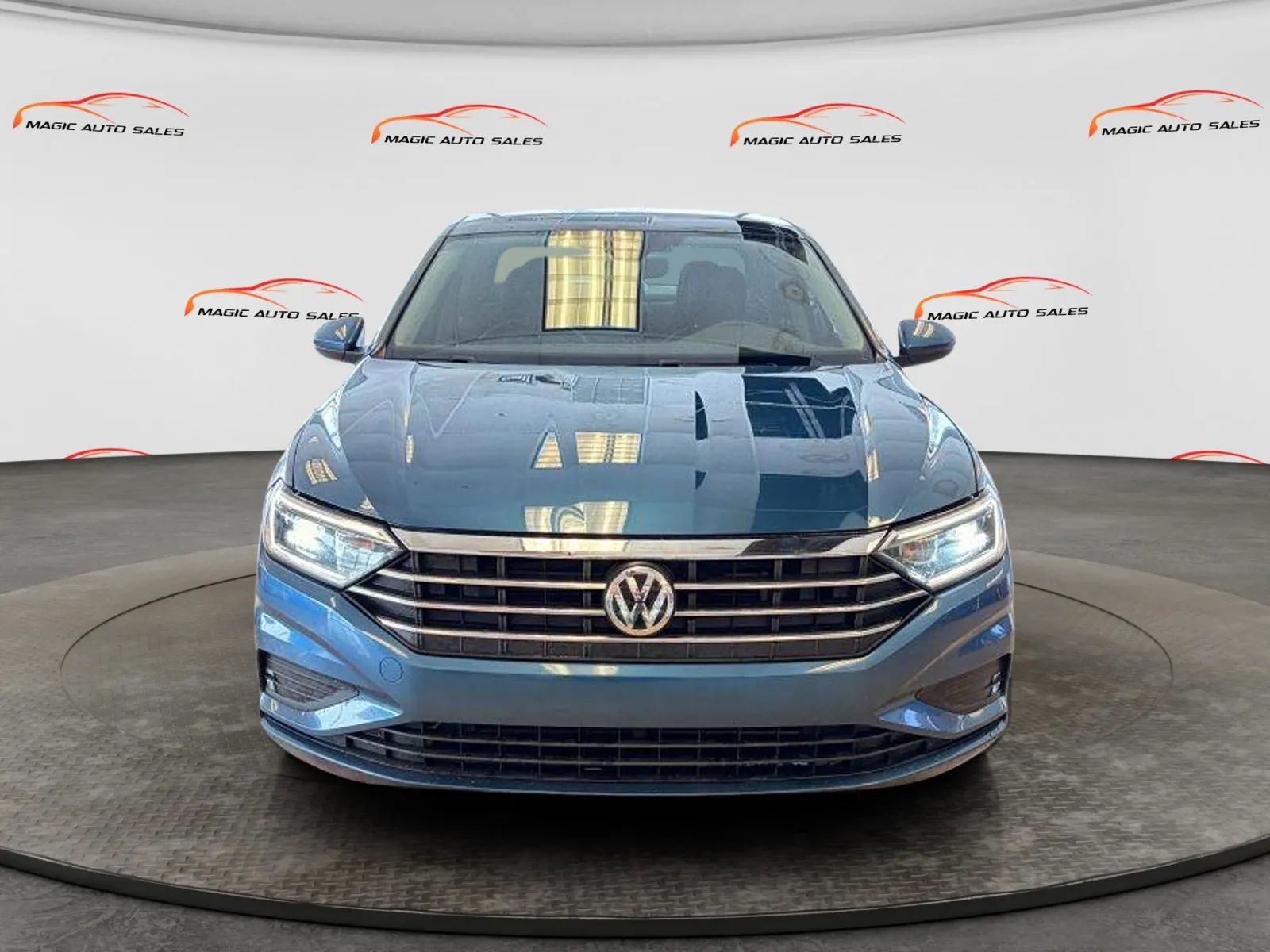 Used 2021 Volkswagen Jetta SEL image 3