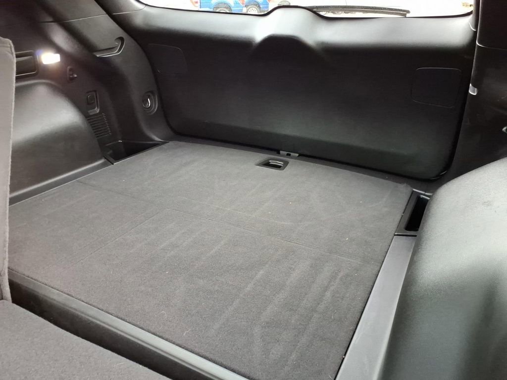 Used 2022 Chevrolet Blazer LT w/ Redline Edition image 12