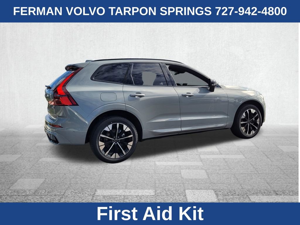 New 2026 Volvo XC60 B5 Plus w/ Protection Package Premier image 11