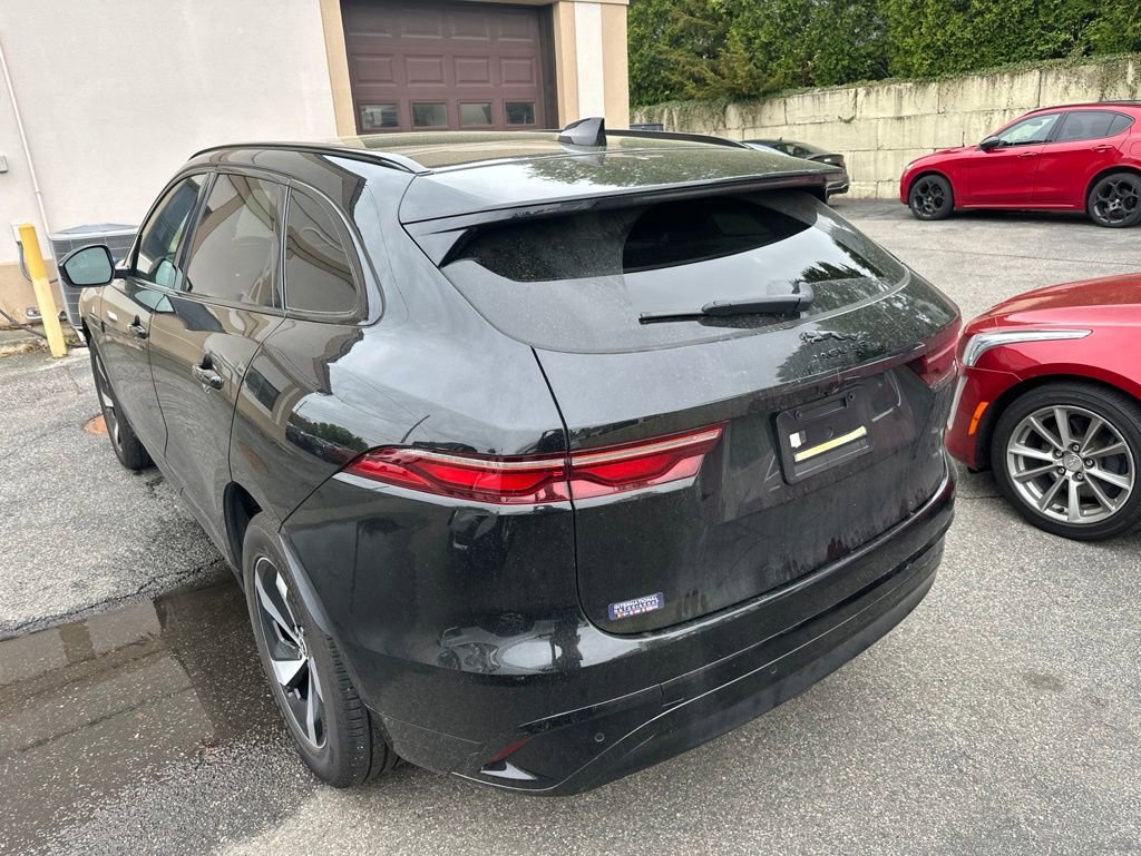 Used 2025 Jaguar F-PACE R-Dynamic S AWD/4WD image 5