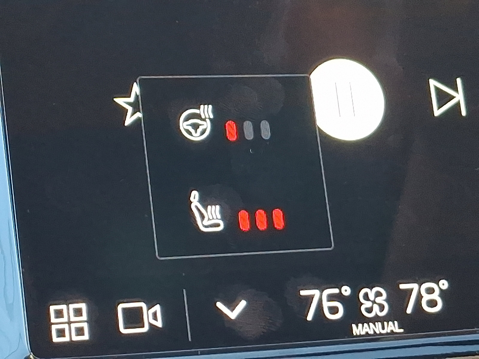 Used 2024 Volvo XC90 B6 Plus w/ Protection Package Premier image 27