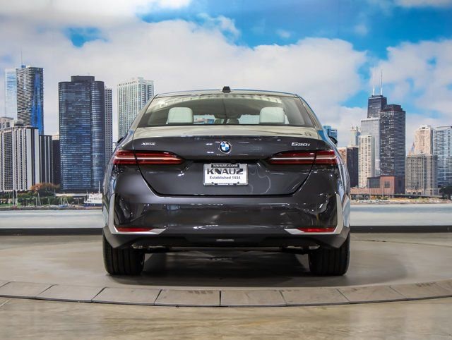 Used 2026 BMW 530i xDrive image 11