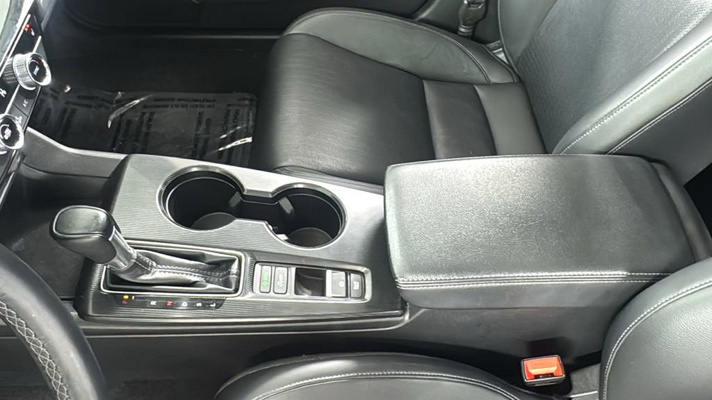 Used 2022 Honda Civic EX-L image 32