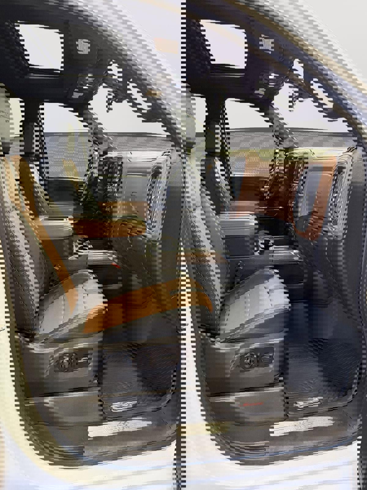 Used 2021 Chevrolet Silverado 3500 High Country w/ Z71 Off-Road Package AWD/4WD image 11