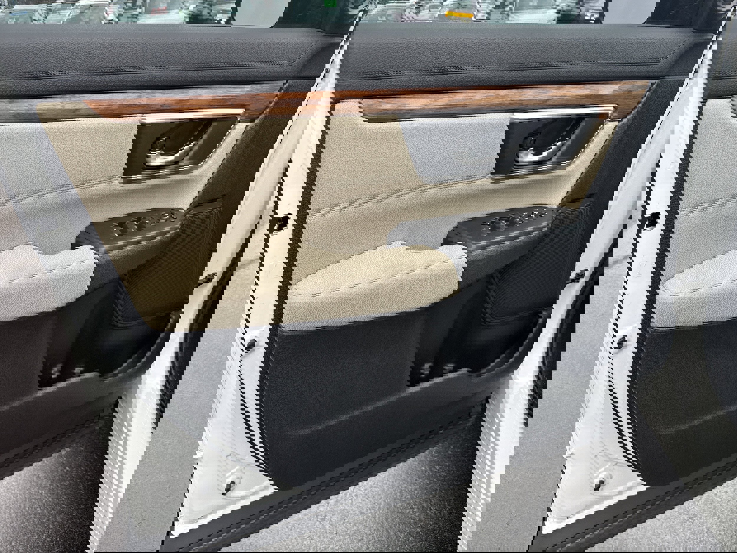 Used 2020 Honda CR-V EX image 7