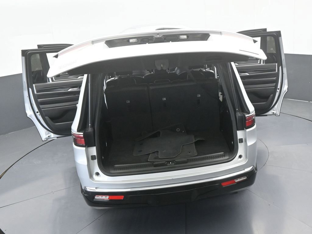 Used 2022 Jeep Wagoneer Series I RWD image 76