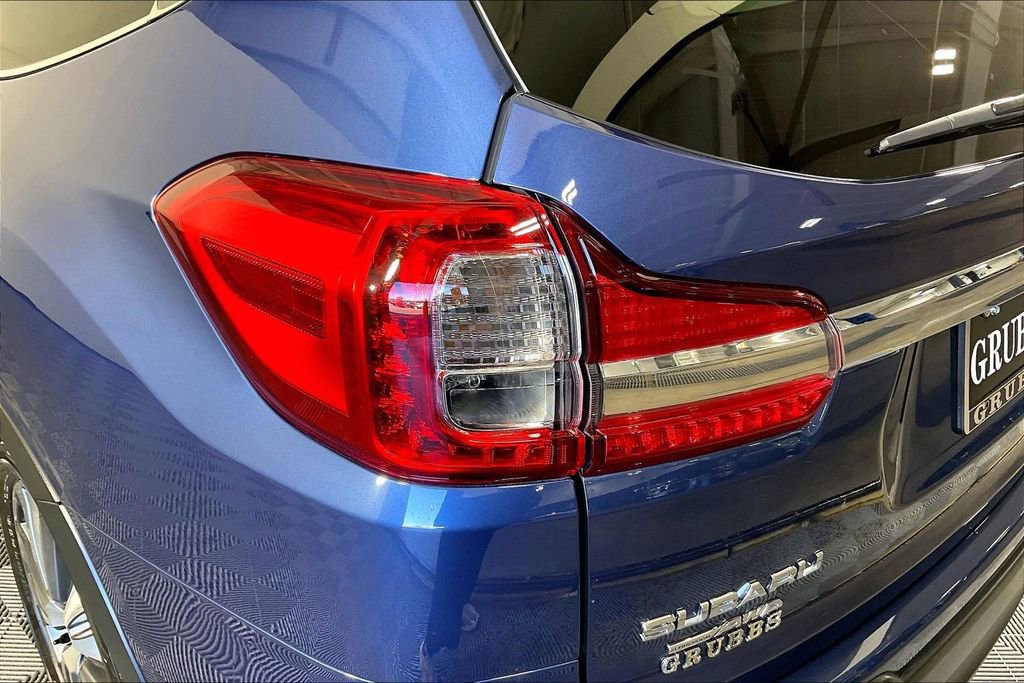 Used 2021 Subaru Ascent Limited image 41