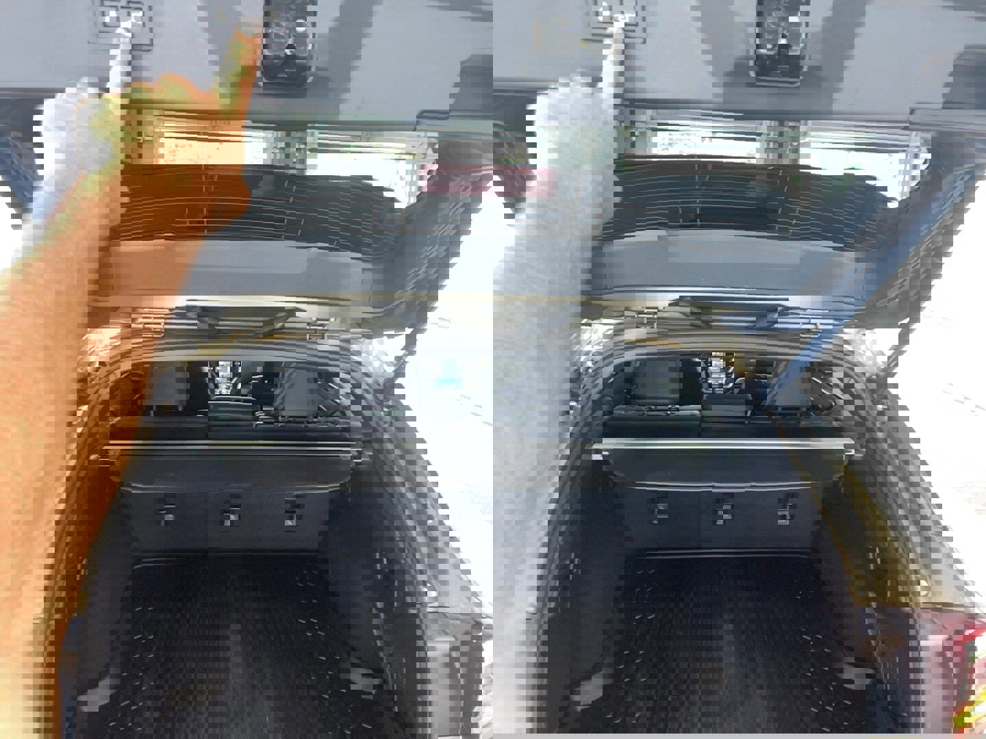 Used 2024 Subaru Outback Limited image 22