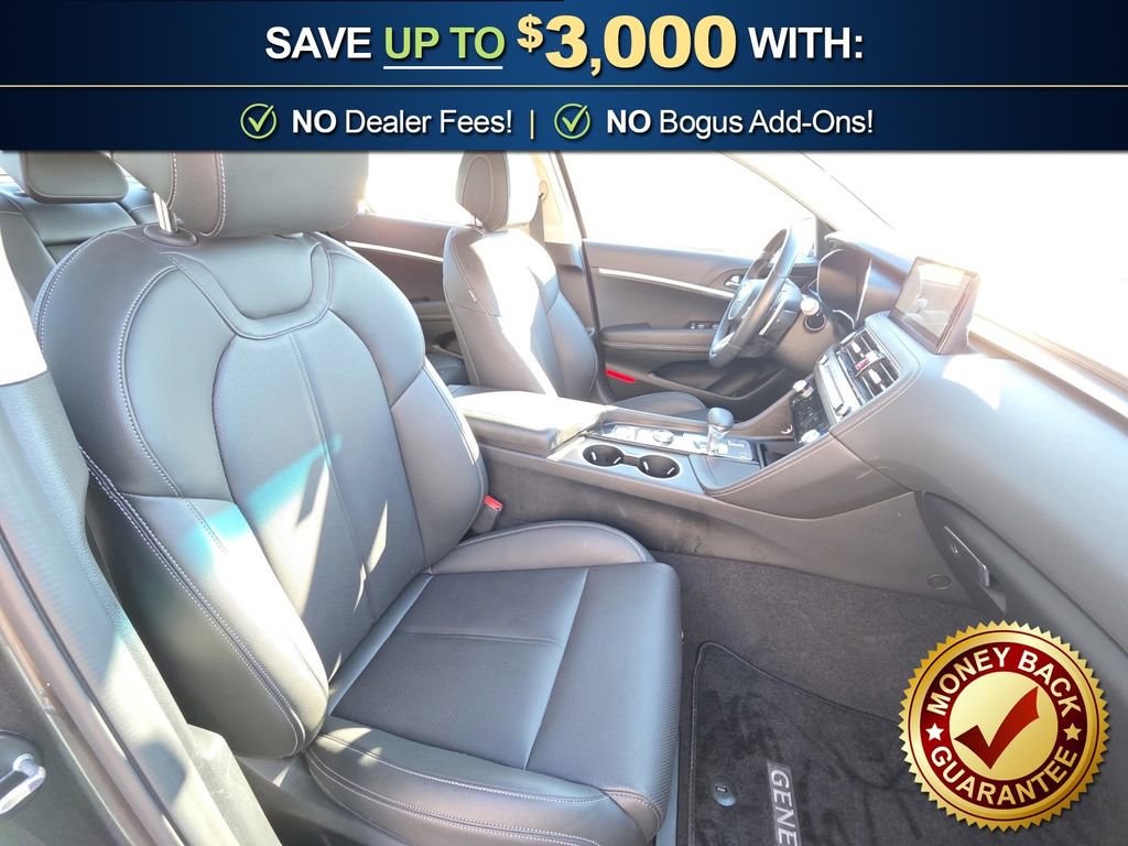 Used 2025 Genesis G70 2.5T image 22