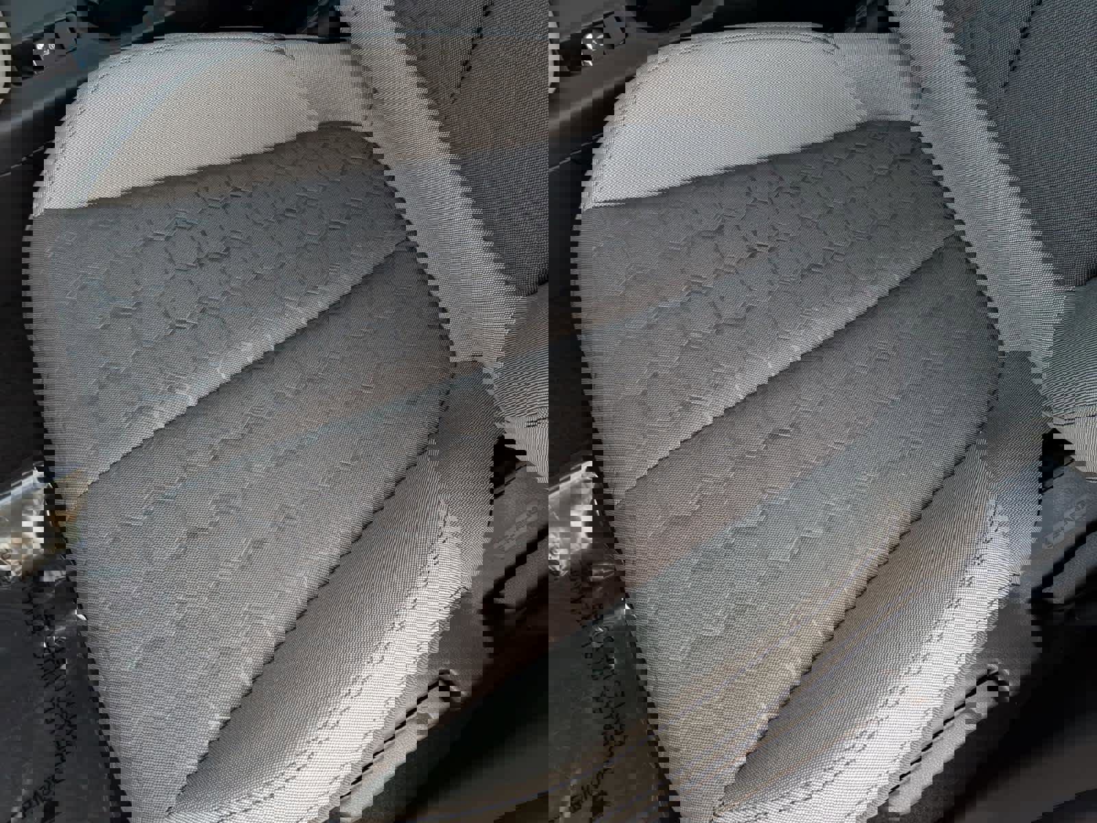 Certified 2025 Subaru Forester w/ Convenience Package #2 image 27