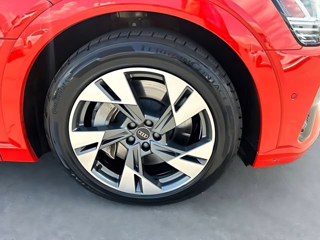 Used 2021 Audi e-tron Prestige w/ Prestige Package AWD/4WD image 11