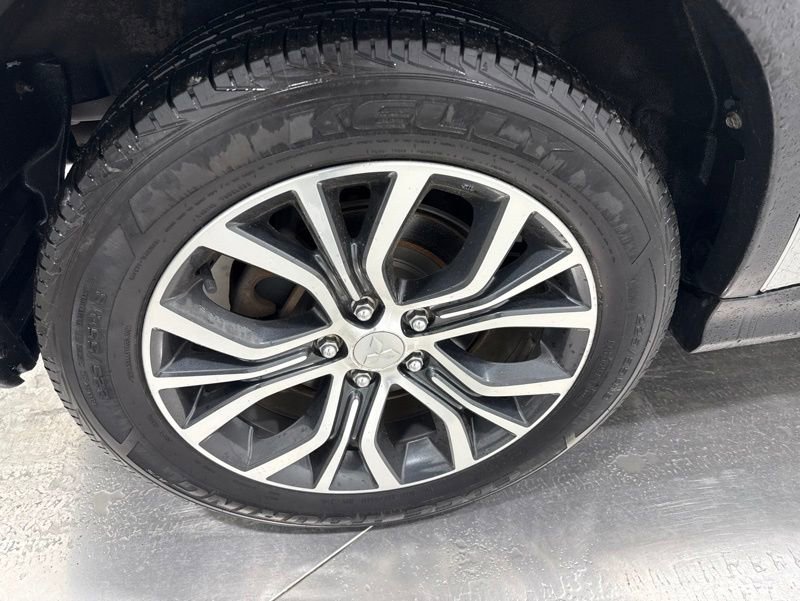 Used 2019 Mitsubishi Outlander Sport ES AWD/4WD image 5