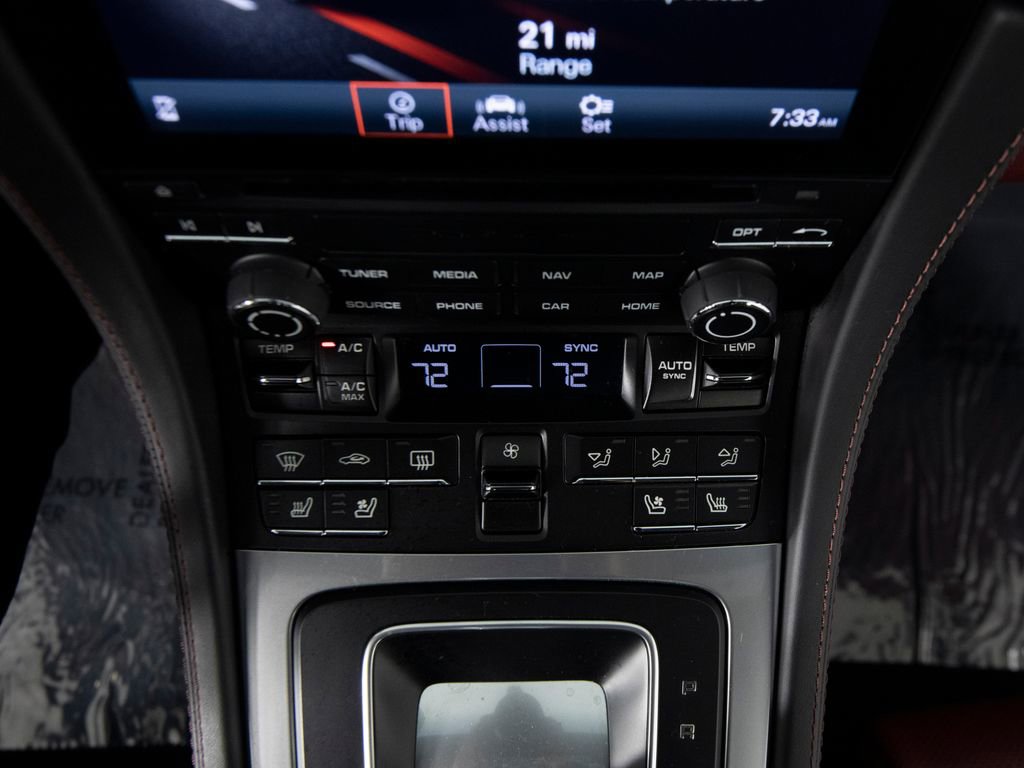 Certified 2024 Porsche 718 Cayman S RWD image 29