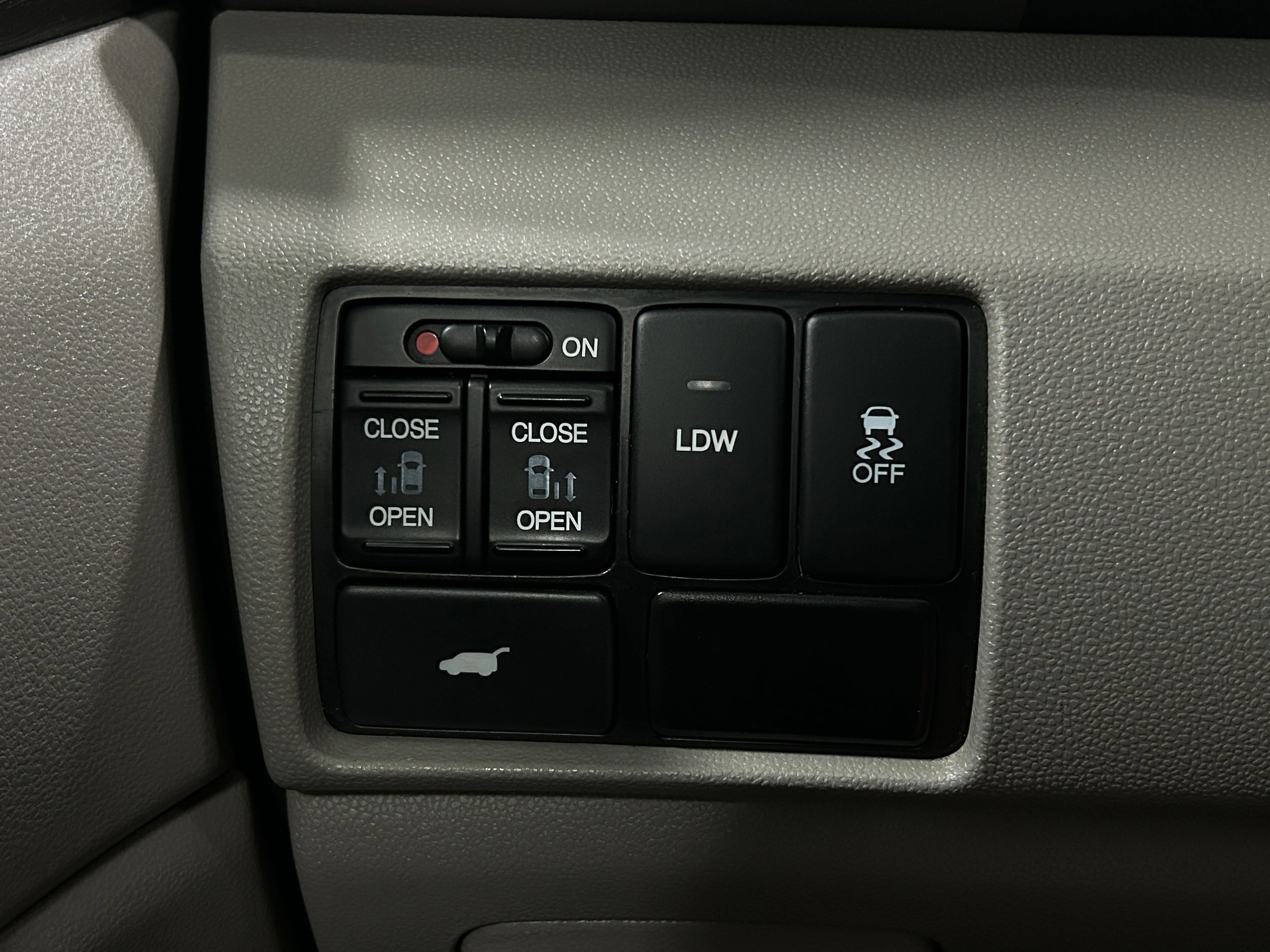 Used 2015 Honda Odyssey EX-L image 11