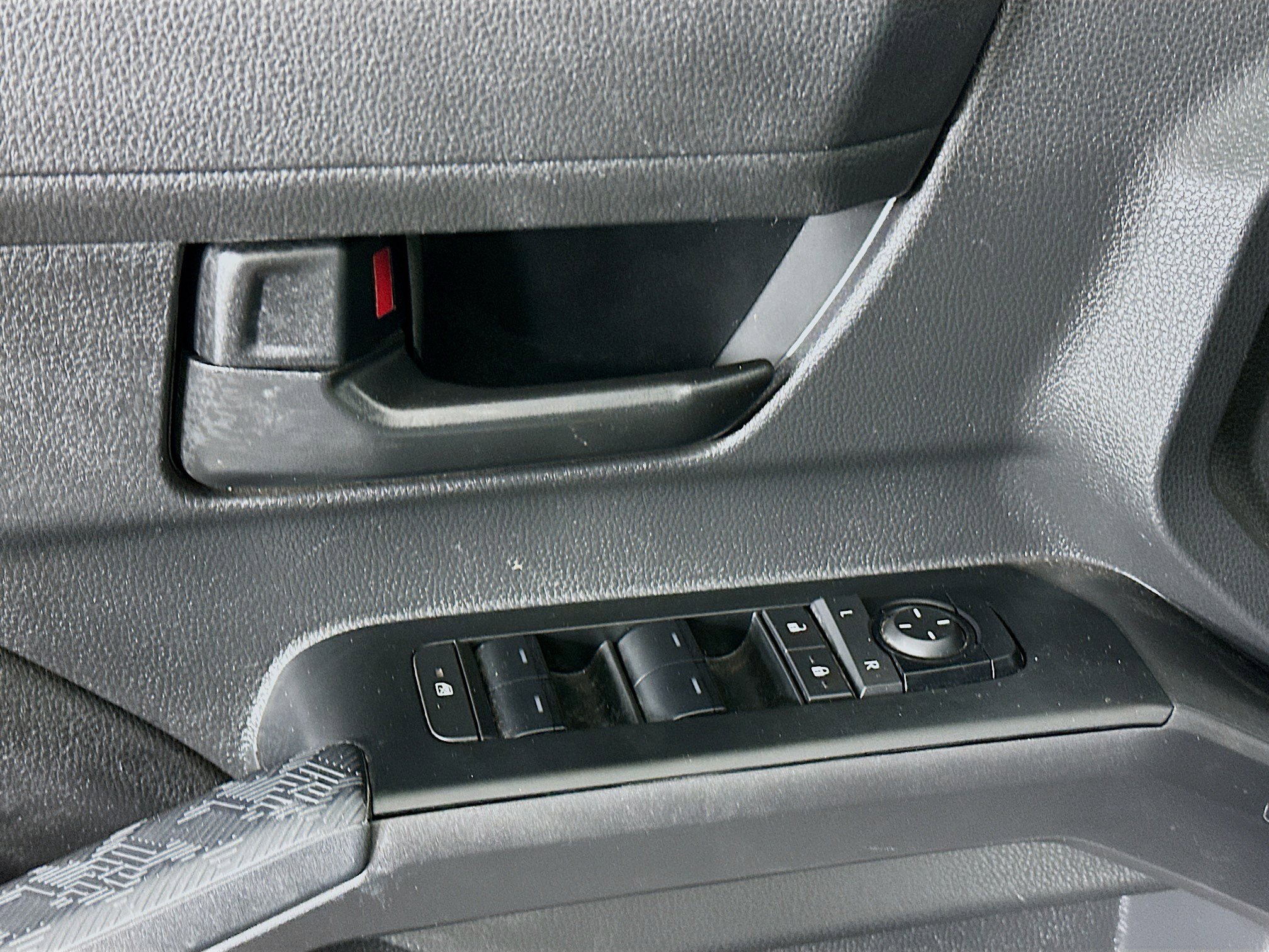 Used 2024 Toyota Tacoma SR5 image 15