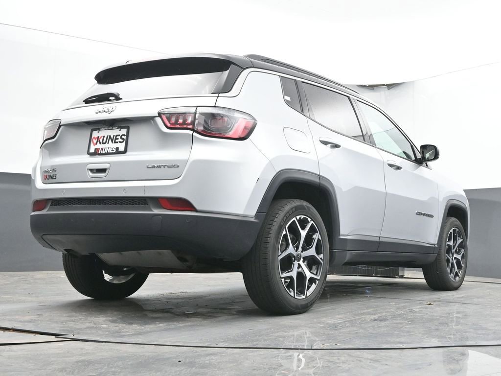Used 2025 Jeep Compass Limited AWD/4WD image 52