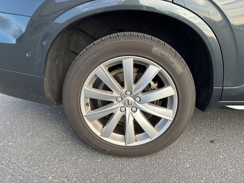 Used 2017 Volvo XC90 T6 Momentum w/ Vision Package image 12