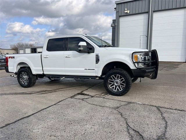 Used 2017 Ford F250 Lariat w/ Lariat Ultimate Package video 2