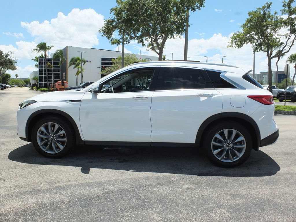 Used 2021 INFINITI QX50 Luxe FWD image 12