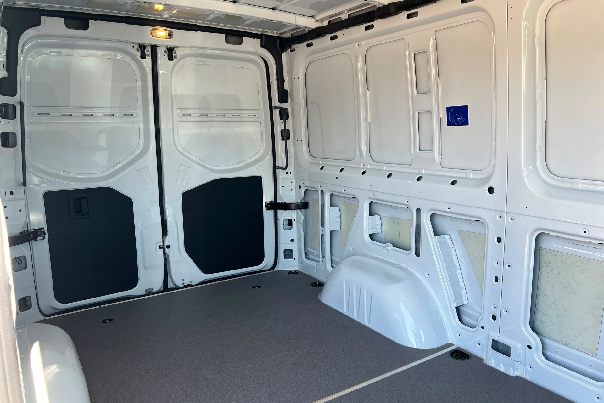 New 2025 Mercedes-Benz Sprinter 2500 image 15