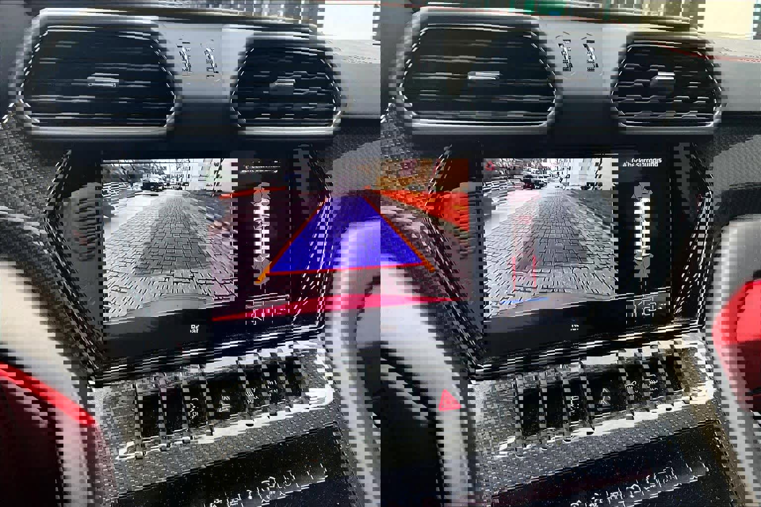 Used 2024 Lamborghini Urus S image 25