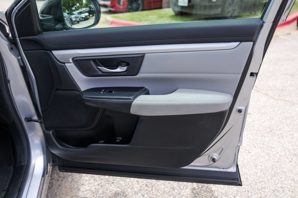 Used 2019 Honda CR-V LX image 25